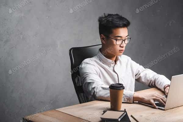 How to Craft an SEO Strategy for a UK-Based Niche Skincare Brand?